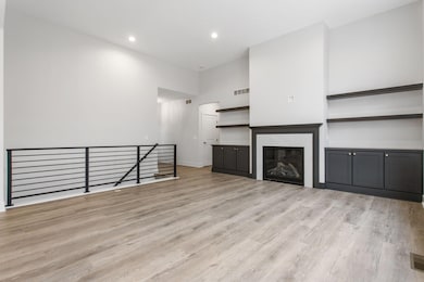 24-web-or-mls-13085-boulderway-trail