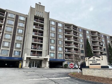 Chapel Hill West unit 114, Framingham, MA 01702 - photo 2