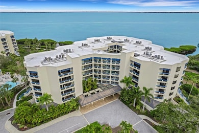 2110 Harbourside Dr unit 526, Longboat Key, FL 34228 - photo 3