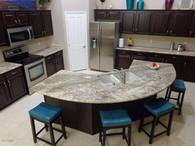 Kitchen Island With Granite Countertop