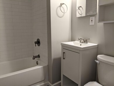 919 Dimson Dr E, Columbus, OH 43213 - photo 4