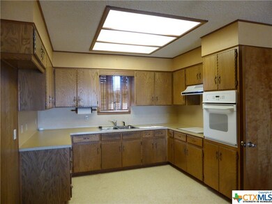 1440 Clarence Rd, Temple, TX 76501 - photo 7