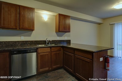 991 E Old Matanuska Rd unit 3, Wasilla, AK 99654 - photo 4