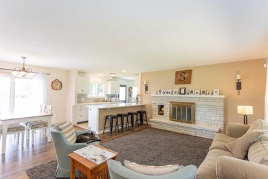 122 W Ben St, New Carlisle, IN 46552 - photo 3