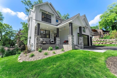 932 Orchard Ln, Saint Paul, MN 55113 - photo 4