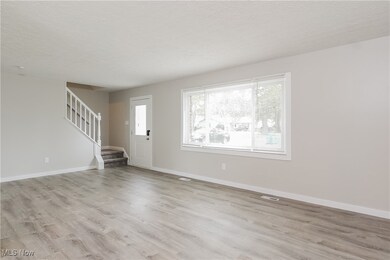 4757 Orchard Rd, Mentor, OH 44060 - photo 4