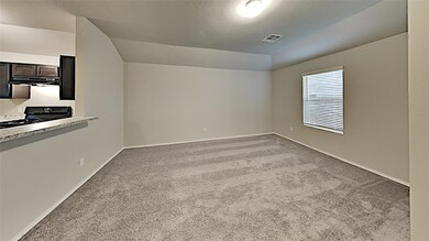 1832 Hannah Ln, Yukon, OK 73099 - photo 4