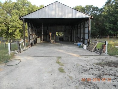 265 Templeford Rd, Shelbyville, TN 37160 - photo 3