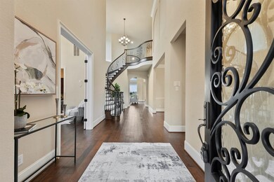 Large Entryway