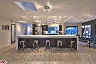 2390 N Trail Cir, Palm Springs, CA 92262 - photo 4