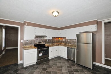 56 S 11th Ave, Beech Grove, IN 46107 - photo 4