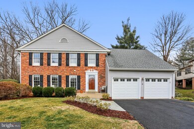 12436 Goldfinch Ct, Potomac, MD 20854 - photo 2