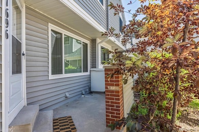 11696 E Bayaud Dr, Aurora, CO 80012 - photo 2