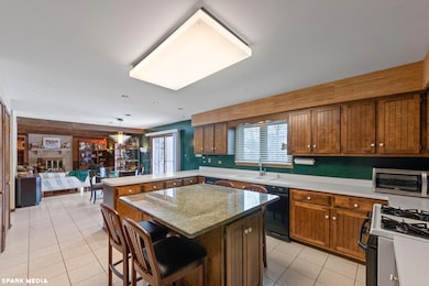 2949 Bonnie Brae Crescent, Flossmoor, IL 60422 - photo 5