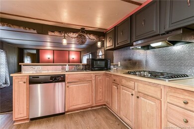 1011 Whelan Ln, Jeffersonville, IN 47130 - photo 7