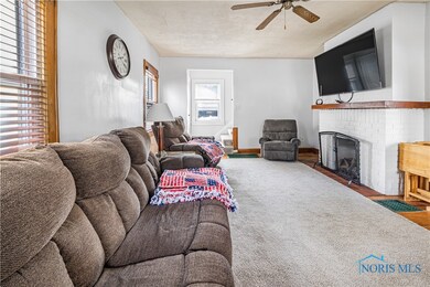 Living Room w/Fireplace