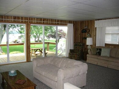 869 E Hess Lake Dr, Grant, MI 49327 - photo 6