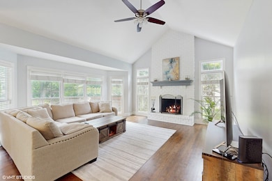 3432 Redwing Dr unit 2, Naperville, IL 60564 - photo 3