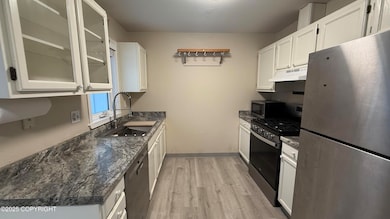 23030 Sherman St, Chugiak, AK 99567 - photo 7