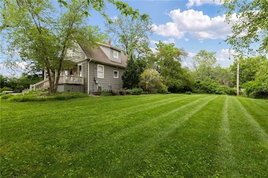 6904 W 79th St, Shawnee Mission, KS 66204 - photo 2