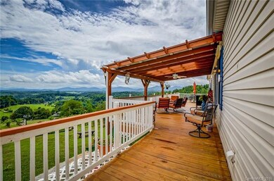 36 Hallaran Dr, Marshall, NC 28753 - photo 5