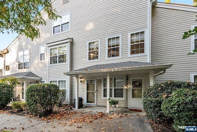 1034 Castle Rd, Mahwah, NJ 07430 - photo 2