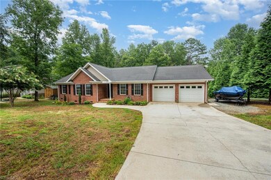 391 Back Creek Terrace, Asheboro, NC 27205 - photo 2