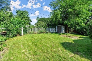 109 Lakewood St, Worcester, MA 01603 - photo 4