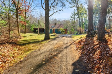 796 Pound Hill Rd, North Smithfield, RI 02896 - photo 2
