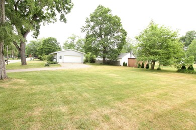 236 Vine St, Wayland, MI 49348 - photo 2