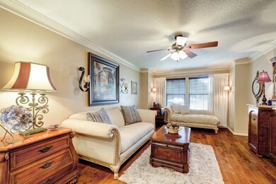 8918 Cher Ct, Houston, TX 77040 - photo 4