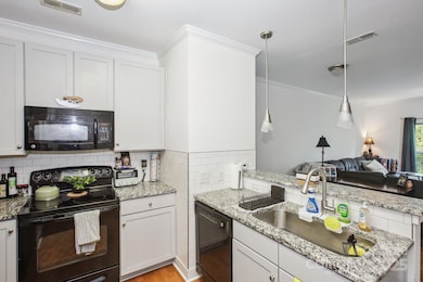 630 Calvert St unit 410, Charlotte, NC 28208 - photo 7