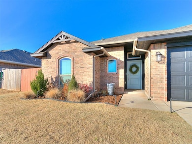 10505 Turtle Back Dr, Midwest City, OK 73130 - photo 5