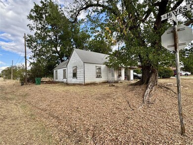 Corner lot