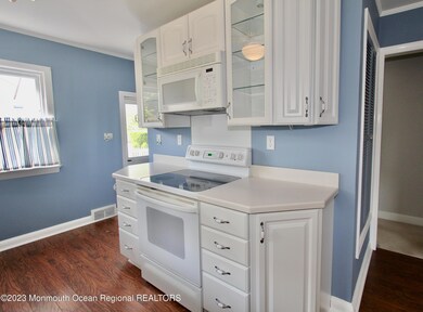 217 Hawthorne - 5