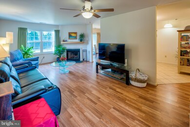 102 Briarcliff Ct, Glen Mills, PA 19342 - photo 2