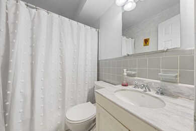 310 E 70th St unit 1-G, New York, NY 10021 - photo 5