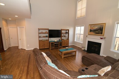 13020 Quay Ct, Woodbridge, VA 22193 - photo 7