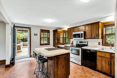 12 James St, Sandwich, MA 02563 - photo 6