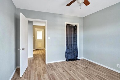 901 S Barrett Ave, Denison, TX 75020 - photo 6