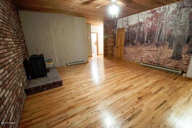 1029 Red Hawk Dr, Lake Ariel, PA 18436 - photo 7