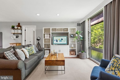 Claridge House unit 1011-N, Washington, DC 20037 - photo 7