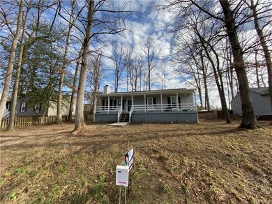 6913 Mason Run Dr, North Chesterfield, VA 23234 - photo 3