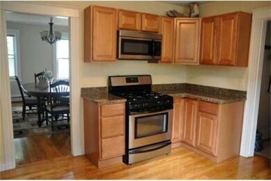 12 Iowa St, Worcester, MA 01602 - photo 4