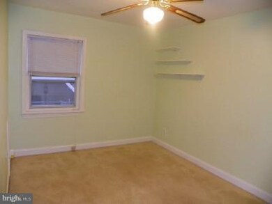 2004 Hileman Rd, Falls Church, VA 22043 - photo 3