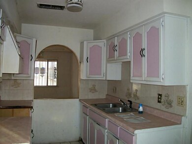 2315 Escarpa Dr, El Paso, TX 79935 - photo 5