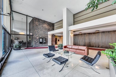 5455 N Sheridan Rd unit 1015, Chicago, IL 60640 - photo 3