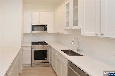 153 Dayton St unit 1, Ridgewood, NJ 07450 - photo 5