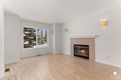 2327AlbionCir(4of23) (1)