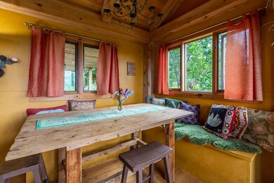 1425 W Mountain Rd, Shaftsbury, VT 05262 - photo 2